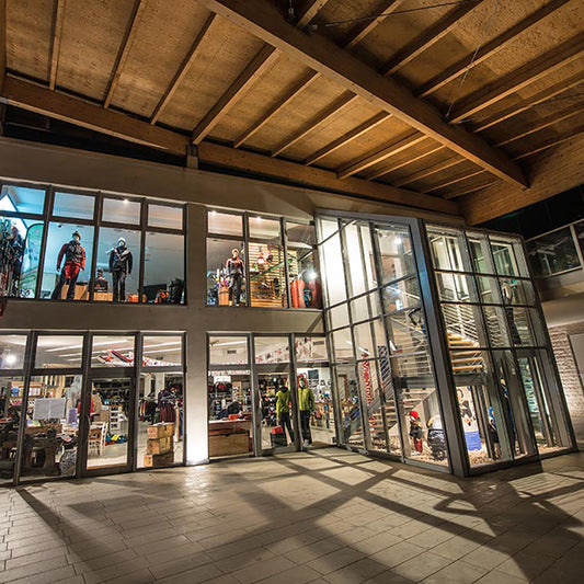 Montura Store Isera
